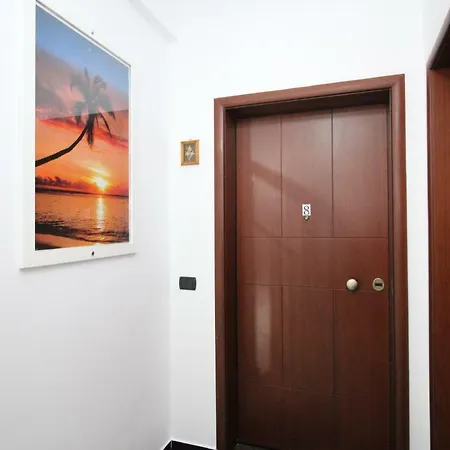 公寓 Golden Sarandë